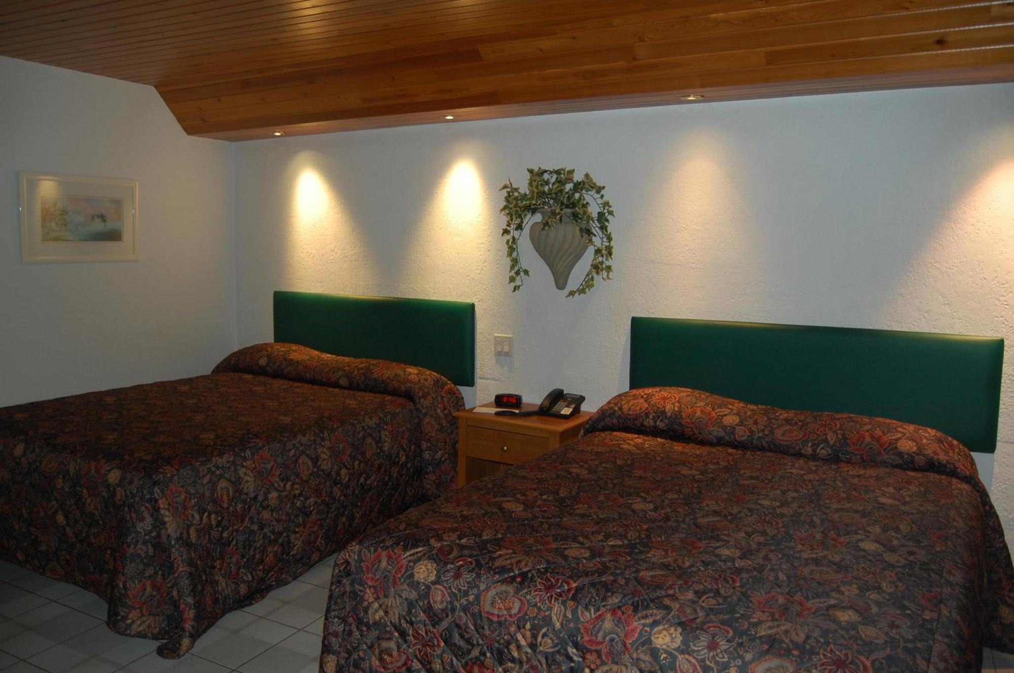 Auberge Godard Nominingue Ruang foto